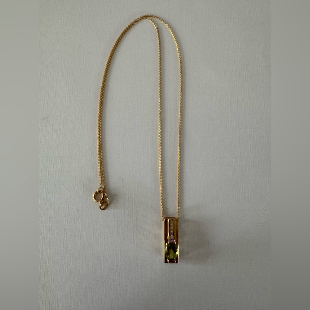 Midas 14K Gold Necklace with Peridot & Diamond Pendant - Picture 4 of 11